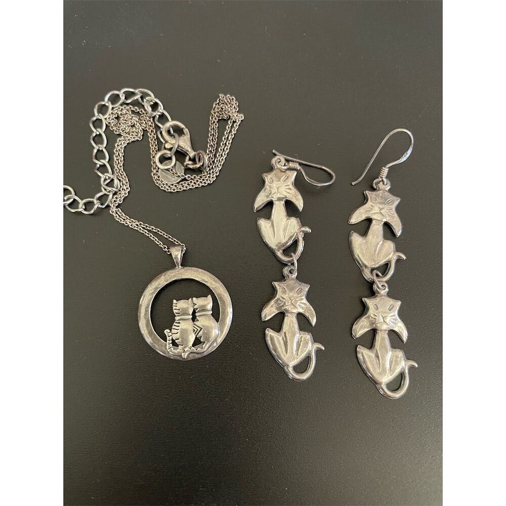Charming Pre-Owned Silver Cat Pendant Necklace & Earrings
